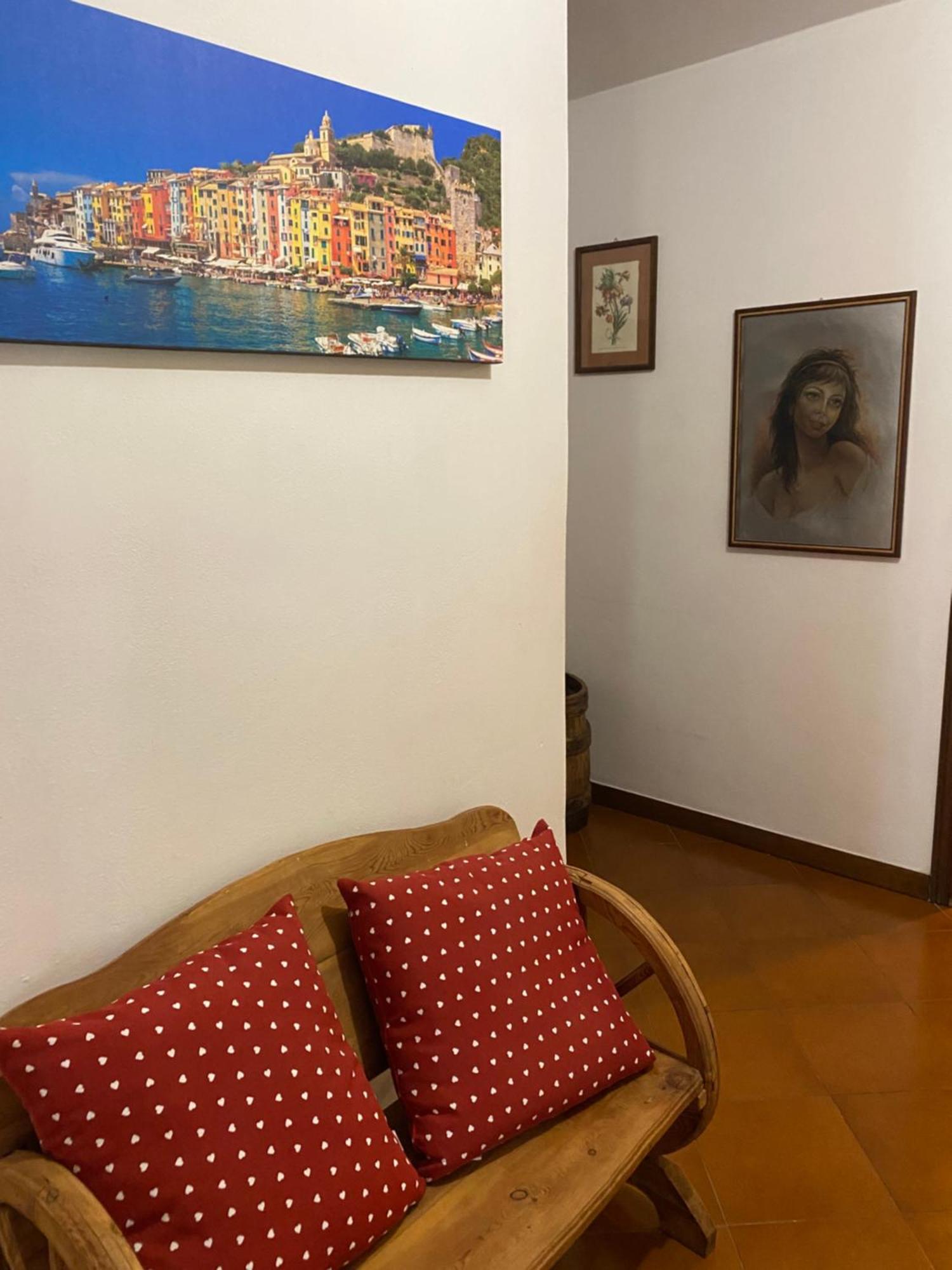Il Ghiro B&B Рикко-дель-Гольфо-ди-Специя Экстерьер фото