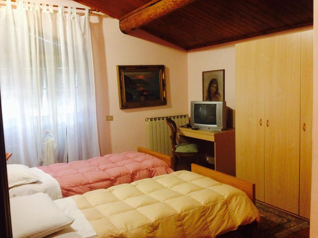 Il Ghiro B&B Рикко-дель-Гольфо-ди-Специя Экстерьер фото